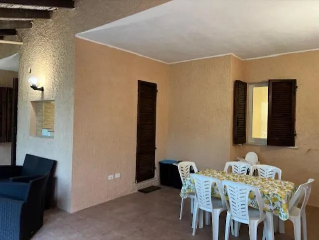 Villa Calaverde Santa Margherita Di Pula Fort Village